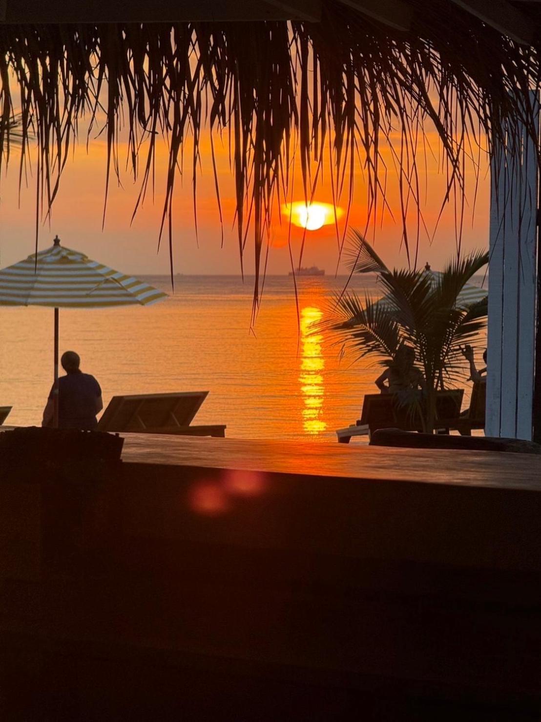 Sea Escapes Resor Thong Sala